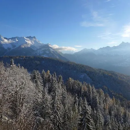 Villars-sur-ollon Sleeps 6 Pool Wifi * Villars-sur-Ollon
